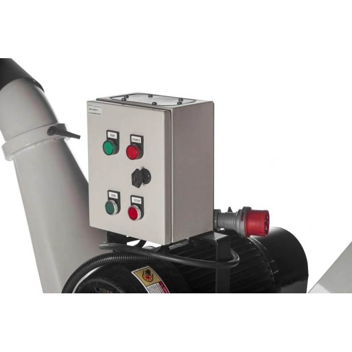 Elektrický štěpkovač LUMAG RAMBO HC15E – 400 V, 5,5 kW, větve do 100 mm